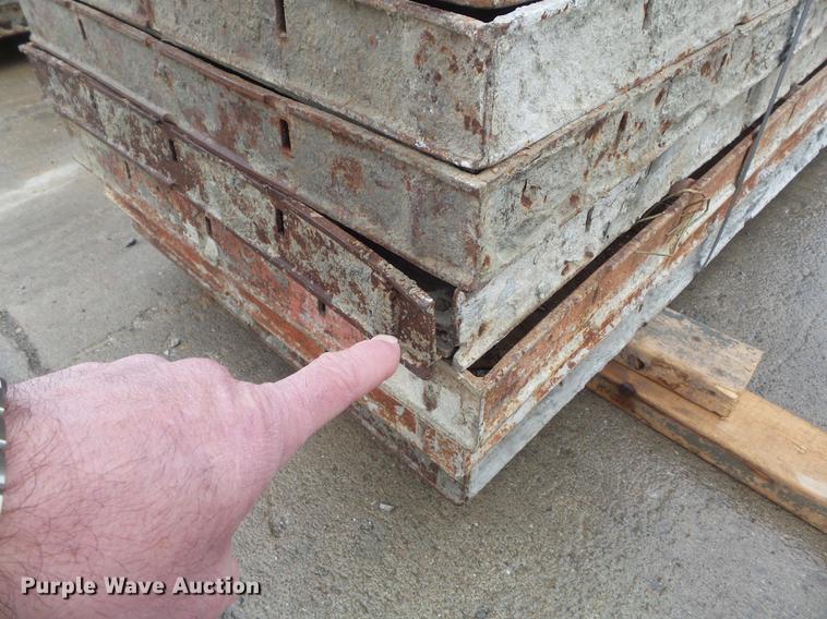 image for item DM9996 (161) concrete forms