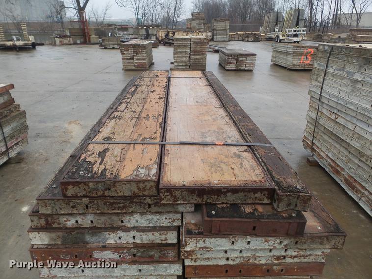 image for item DM9996 (161) concrete forms