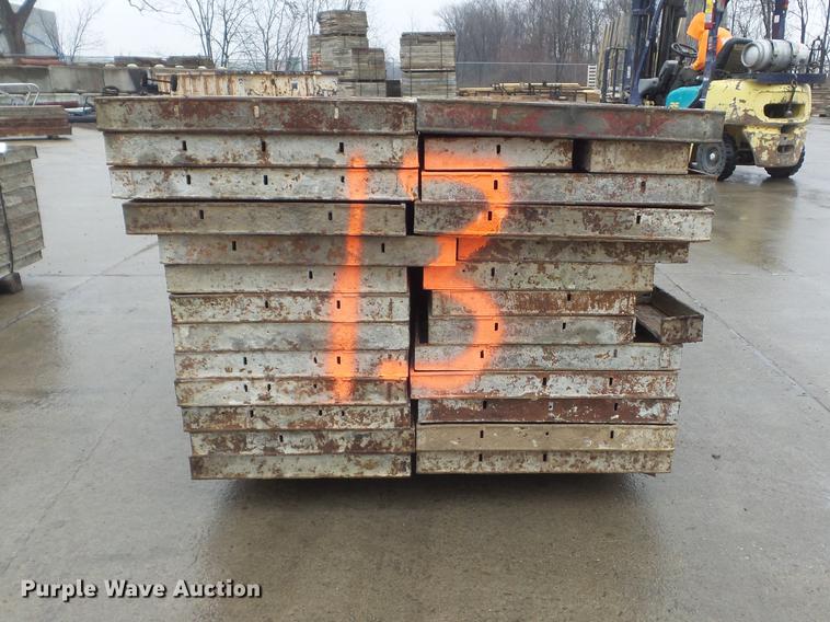 image for item DM9997 (143) concrete forms