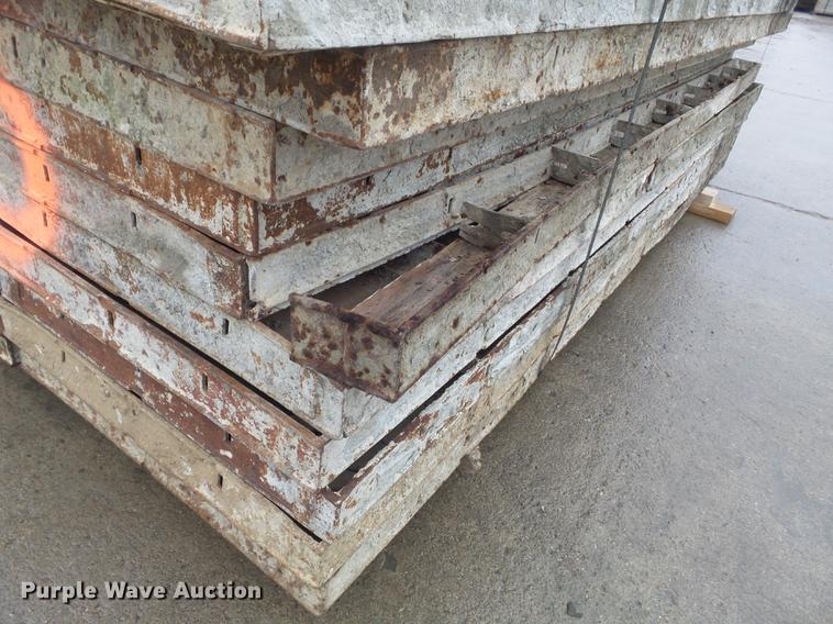 image for item DM9997 (143) concrete forms