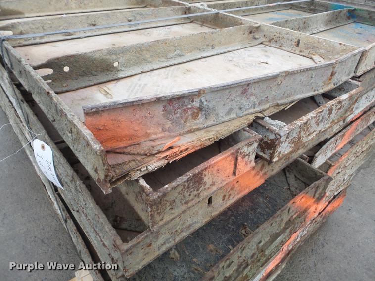 image for item DM9997 (143) concrete forms