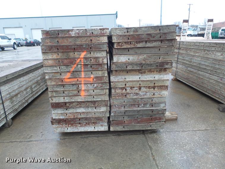 image for item DM9997 (143) concrete forms