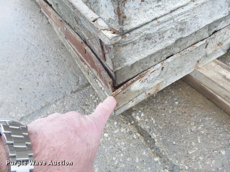 image for item DM9997 (143) concrete forms