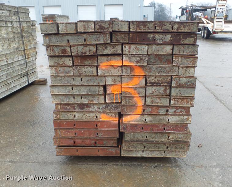 image for item DM9997 (143) concrete forms