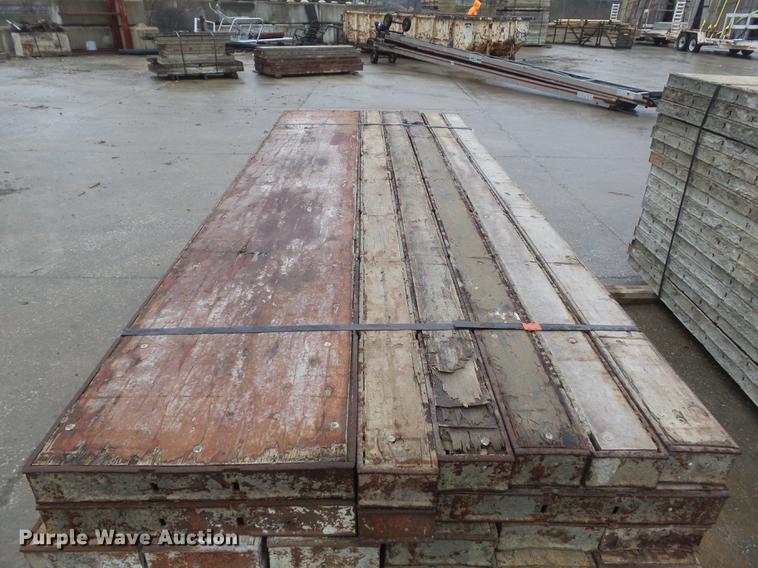 image for item DM9997 (143) concrete forms