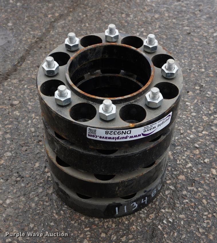(4) Bobcat 2" wheel spacers in Topeka, KS Item DN9328 sold Purple Wave