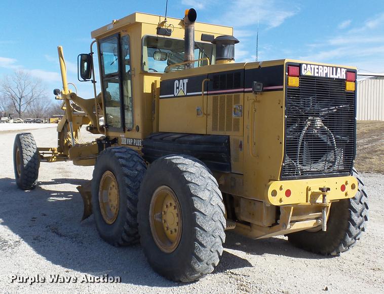 image for item DP9575 2006 Caterpillar 140H motor grader
