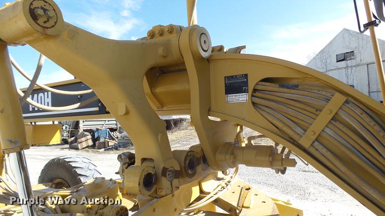 image for item DP9575 2006 Caterpillar 140H motor grader