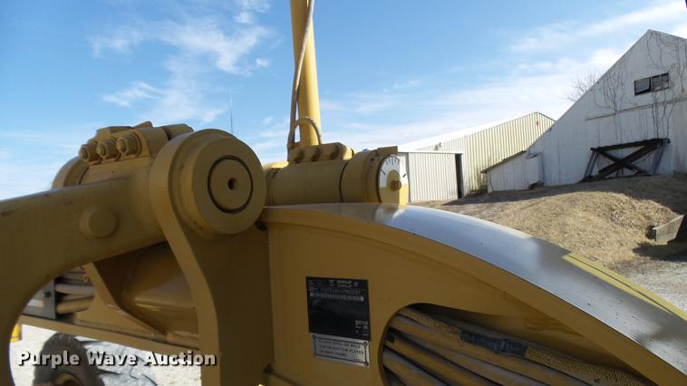 image for item DP9575 2006 Caterpillar 140H motor grader