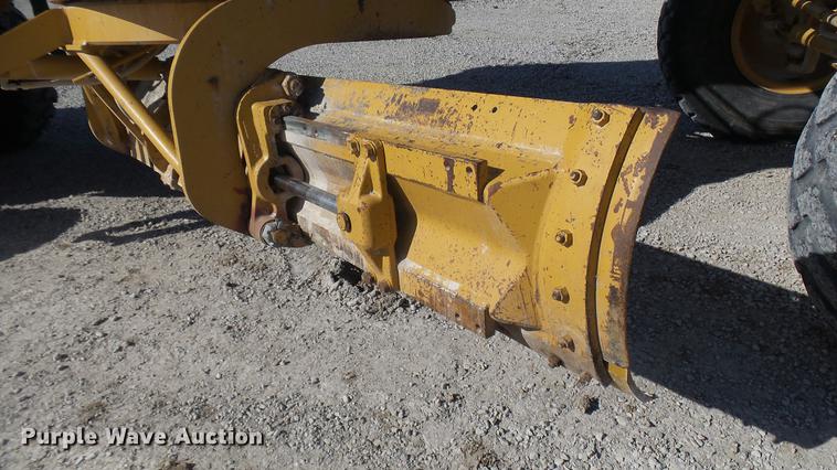 image for item DP9575 2006 Caterpillar 140H motor grader