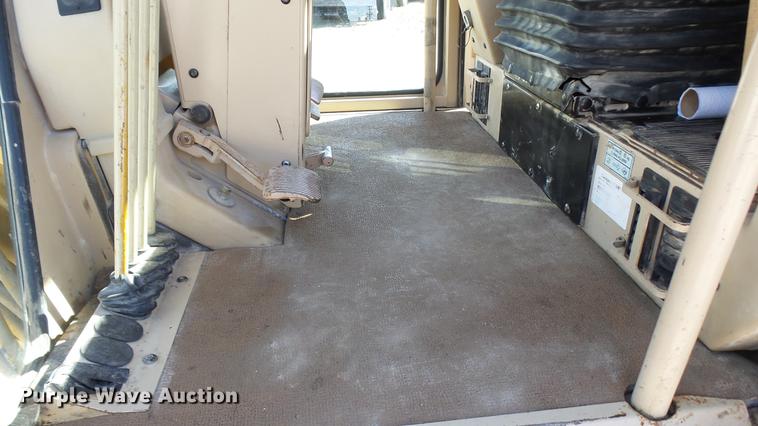 image for item DP9575 2006 Caterpillar 140H motor grader