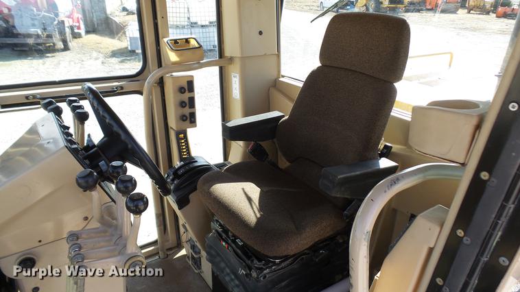 image for item DP9575 2006 Caterpillar 140H motor grader