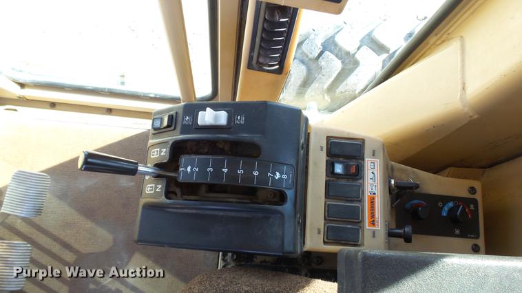 image for item DP9575 2006 Caterpillar 140H motor grader