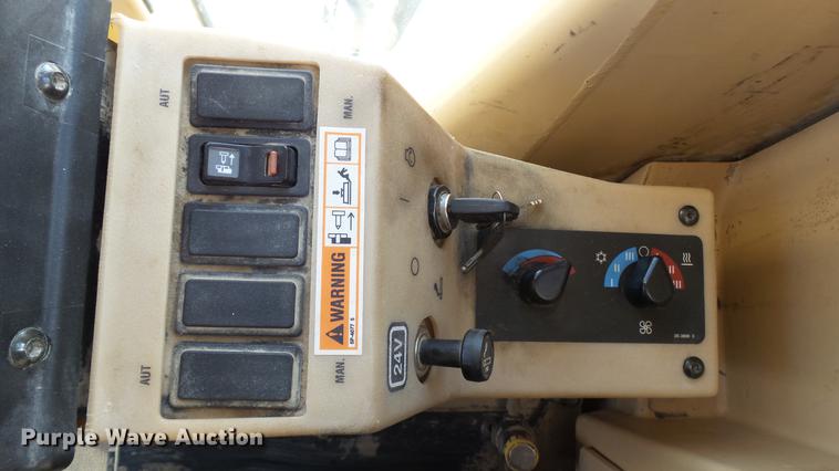 image for item DP9575 2006 Caterpillar 140H motor grader