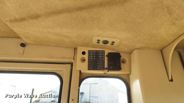 image for item DP9575 2006 Caterpillar 140H motor grader