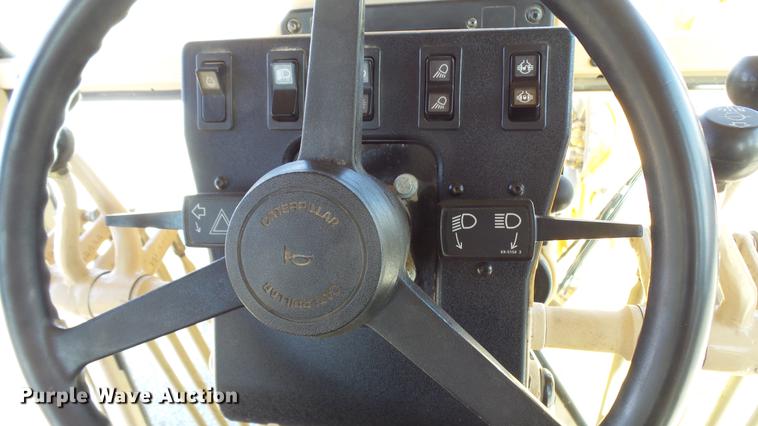 image for item DP9575 2006 Caterpillar 140H motor grader