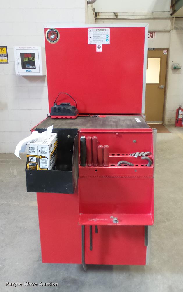 image for item DP9585 Snap-on toolbox with tools