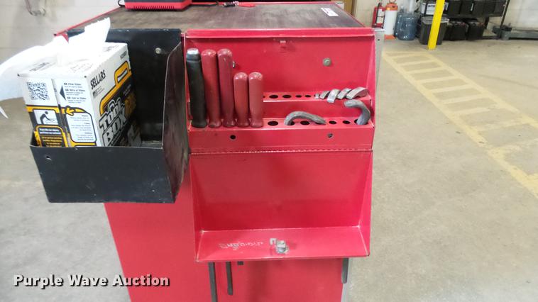 image for item DP9585 Snap-on toolbox with tools