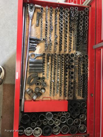 image for item DP9585 Snap-on toolbox with tools