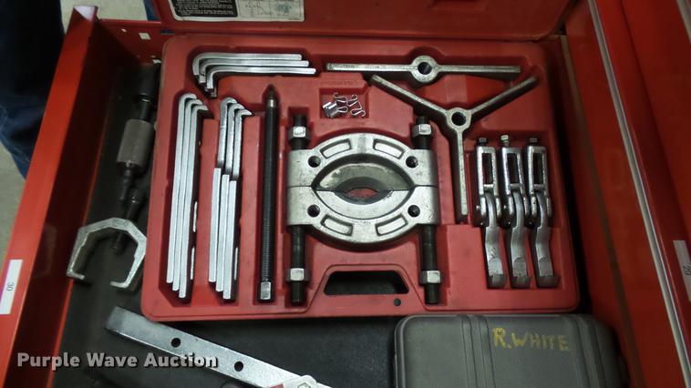 image for item DP9585 Snap-on toolbox with tools