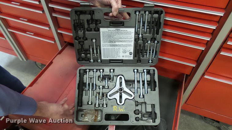 image for item DP9585 Snap-on toolbox with tools