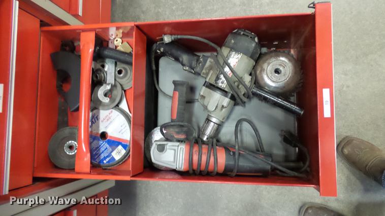 image for item DP9585 Snap-on toolbox with tools