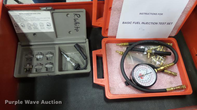 image for item DP9585 Snap-on toolbox with tools