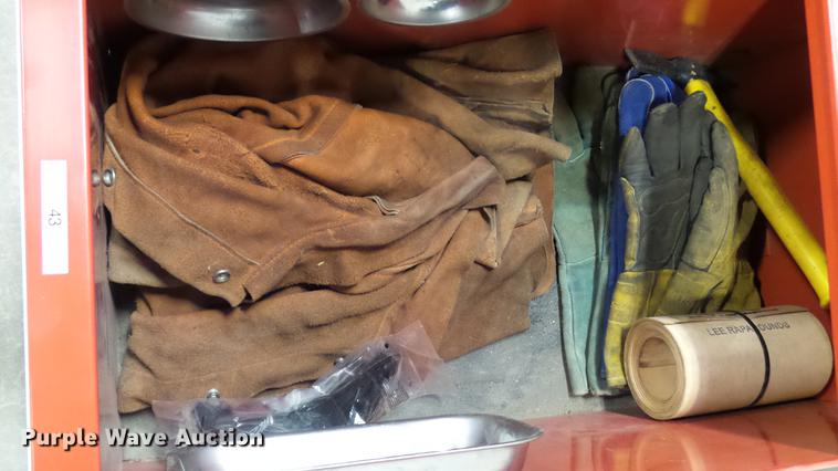 image for item DP9585 Snap-on toolbox with tools