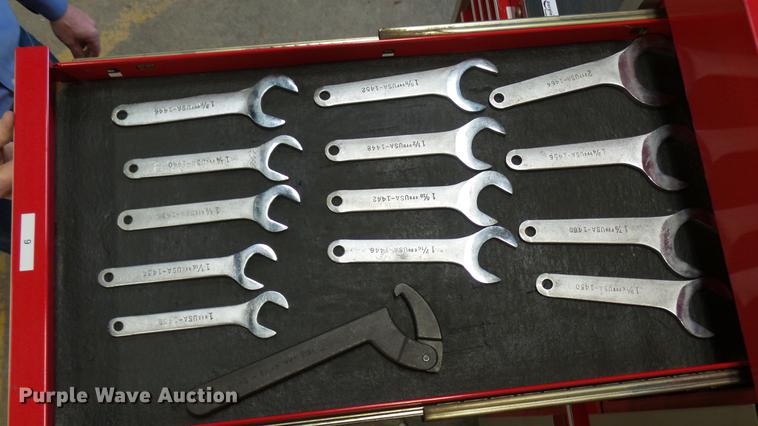 image for item DP9585 Snap-on toolbox with tools