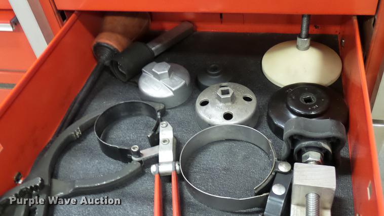 image for item DP9585 Snap-on toolbox with tools