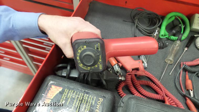 image for item DP9585 Snap-on toolbox with tools