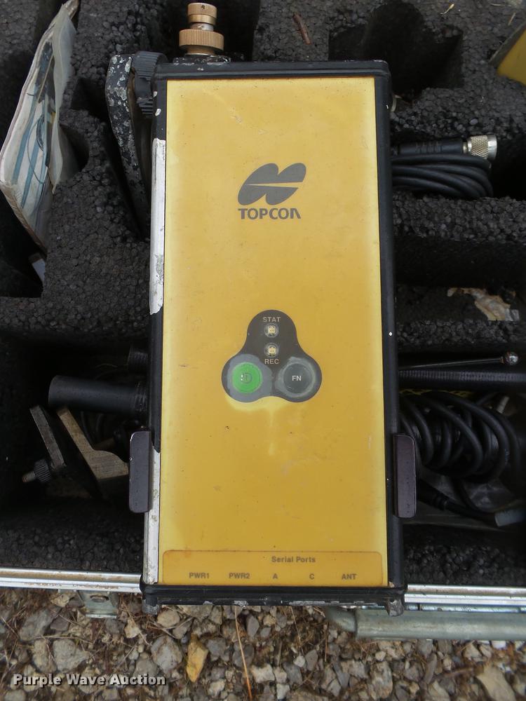 image for item DS9576 Topcon HiPer GPS