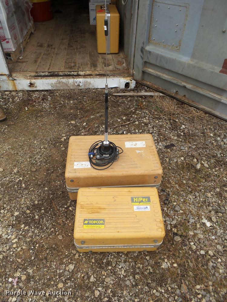 image for item DS9577 Topcon HiPer GPS