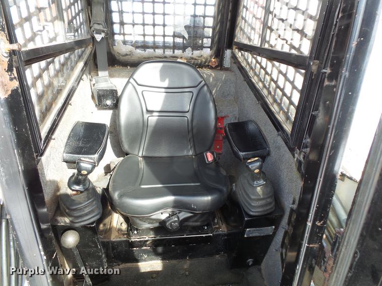 image for item DV9551 2010 Terex PT-100 skid steer