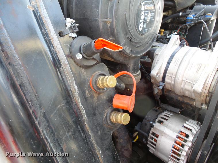 image for item DV9551 2010 Terex PT-100 skid steer