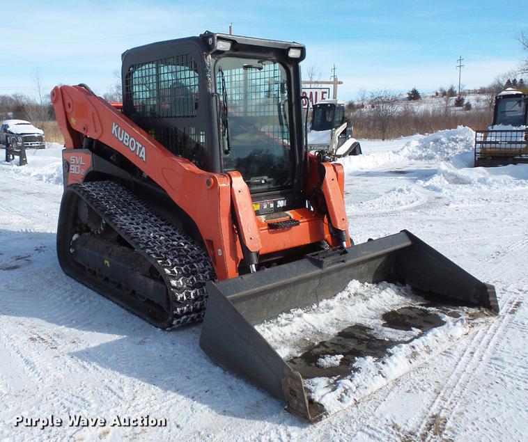 image for item DV9553 2013 Kubota SVL90-2 skid steer