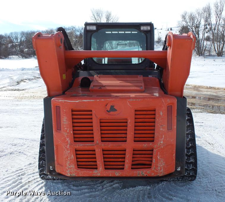 image for item DV9553 2013 Kubota SVL90-2 skid steer
