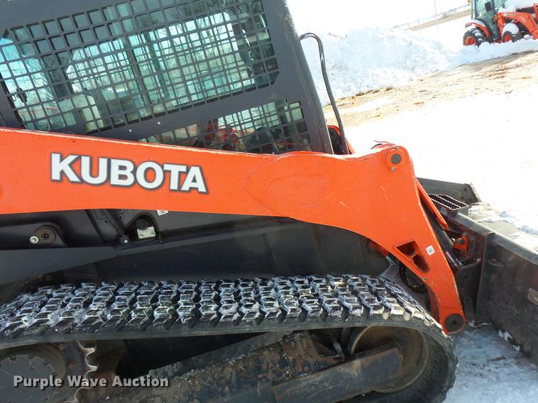 image for item DV9553 2013 Kubota SVL90-2 skid steer