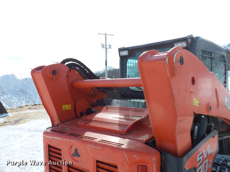 image for item DV9553 2013 Kubota SVL90-2 skid steer