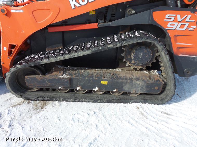 image for item DV9553 2013 Kubota SVL90-2 skid steer