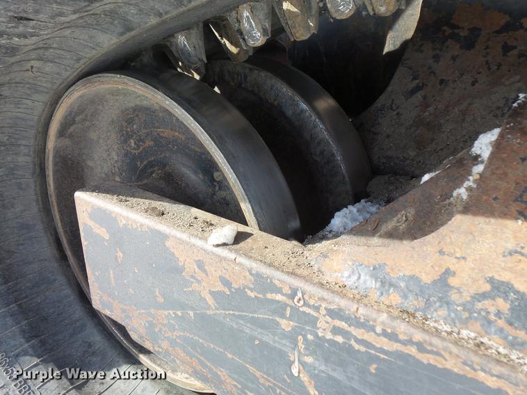 image for item DV9553 2013 Kubota SVL90-2 skid steer