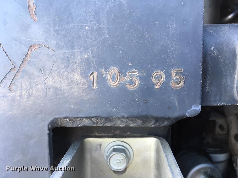 image for item DV9553 2013 Kubota SVL90-2 skid steer