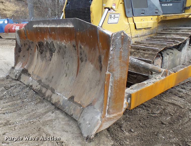 image for item DX9353 2006 Komatsu D65EX-15R dozer