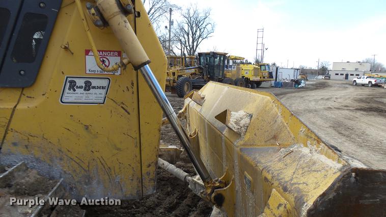 image for item DX9353 2006 Komatsu D65EX-15R dozer