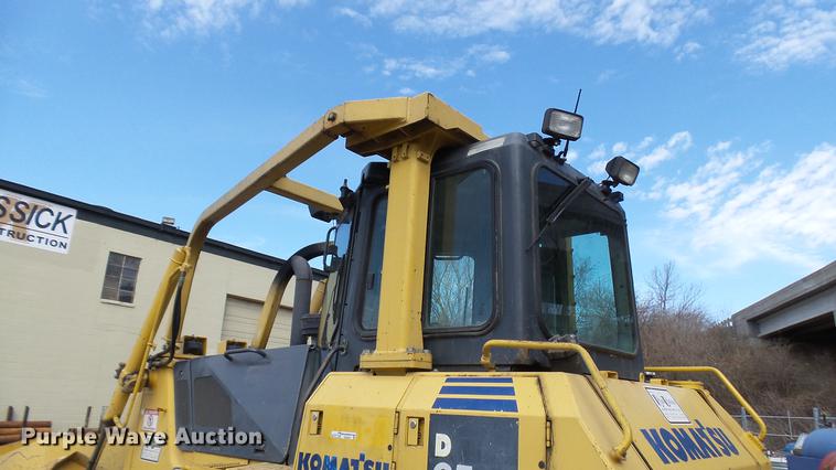 image for item DX9353 2006 Komatsu D65EX-15R dozer