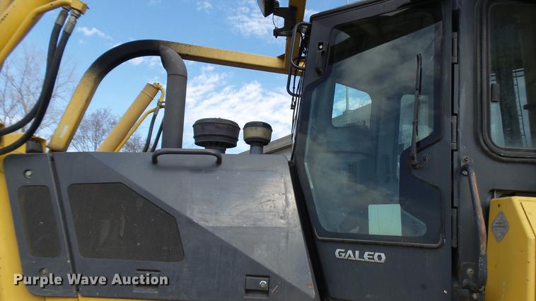 image for item DX9353 2006 Komatsu D65EX-15R dozer