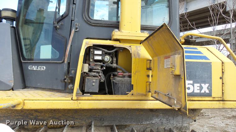 image for item DX9353 2006 Komatsu D65EX-15R dozer