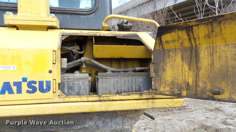 image for item DX9353 2006 Komatsu D65EX-15R dozer