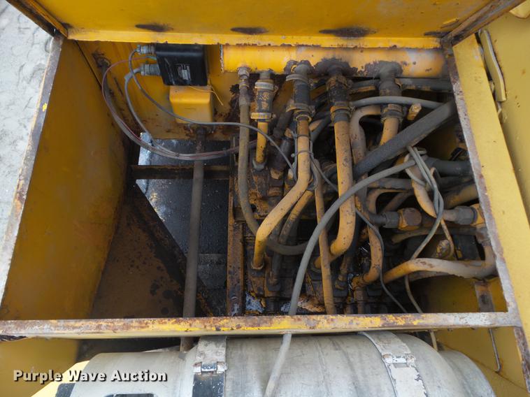 image for item DZ9250 1979 Grove RT65S crane