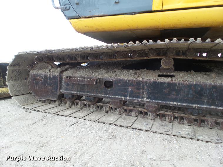 image for item DZ9251 2004 John Deere 120C excavator